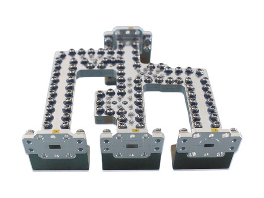 QV-band Waveguide Triplexer
